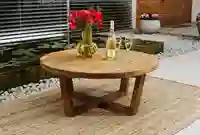 שולחן עץ עגול לגינה